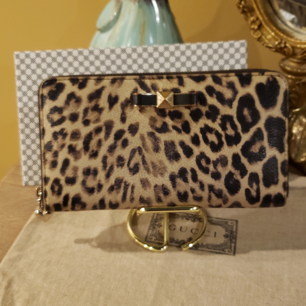 Furla Leopard Print Zip Wallet w/ Gold Hardware, Bow Accent, Dusty & Box - Picture 3 of 12